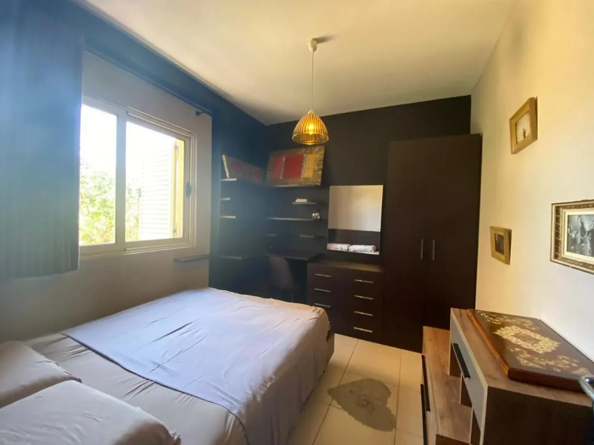 אוריקום Dan'S Place אלבניה